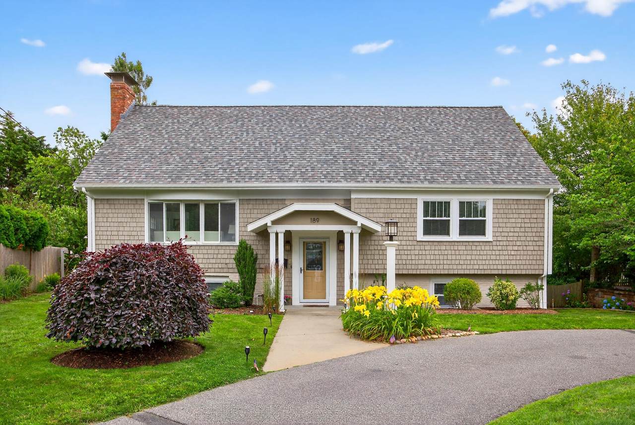 189 Breakwater Shores Drive - Photo 1