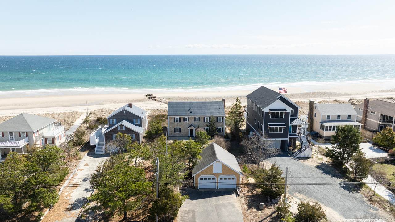 https://bt-photos.global.ssl.fastly.net/capecod/1280_boomver_1_22601865-2.jpg
