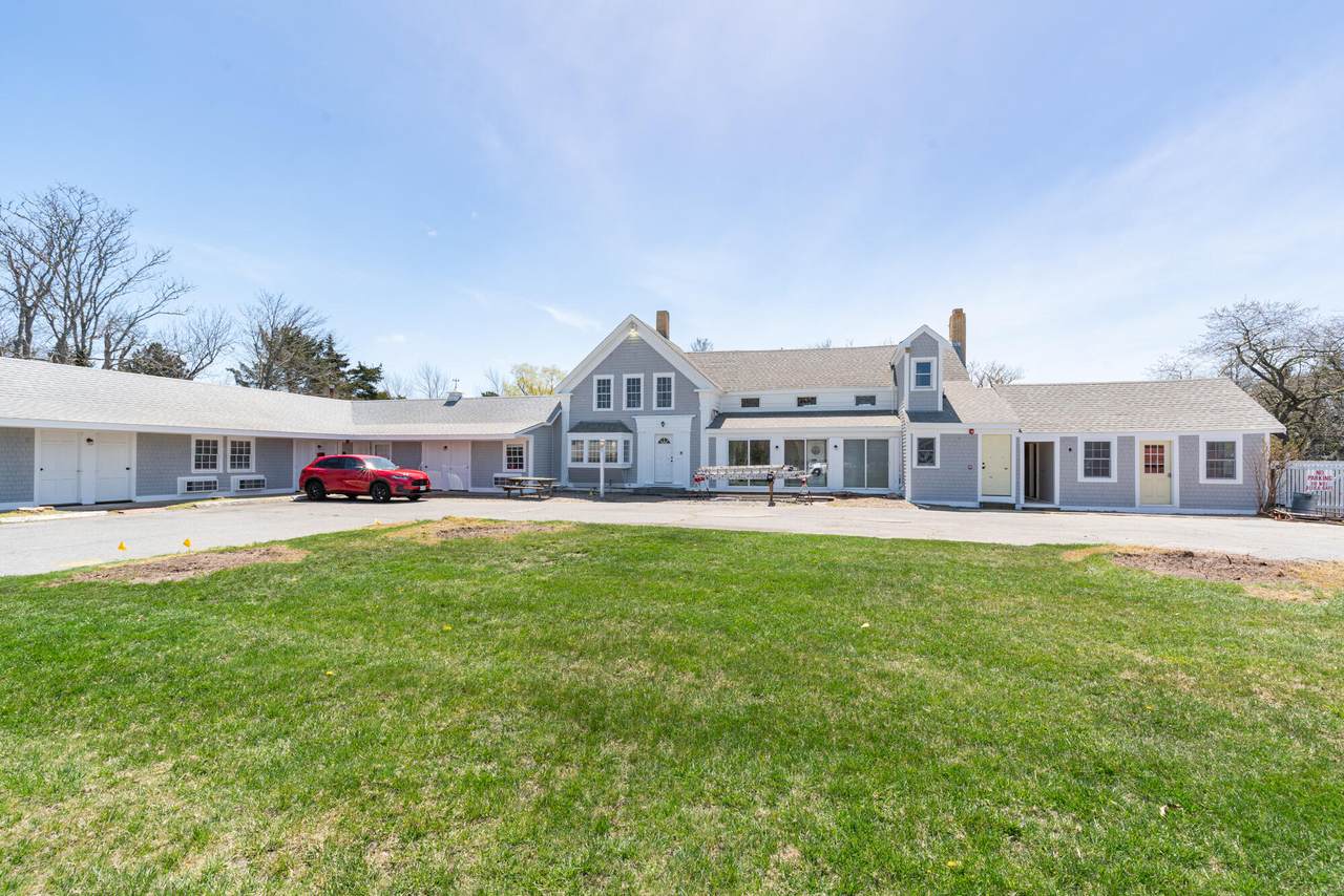 1547 Main Street - Photo 1