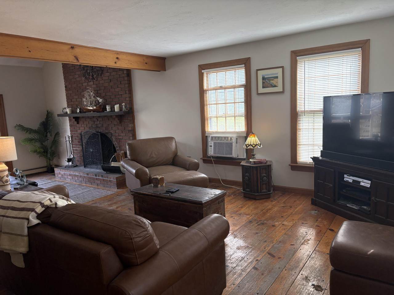 https://bt-photos.global.ssl.fastly.net/capecod/1280_boomver_1_22601928-2.jpg