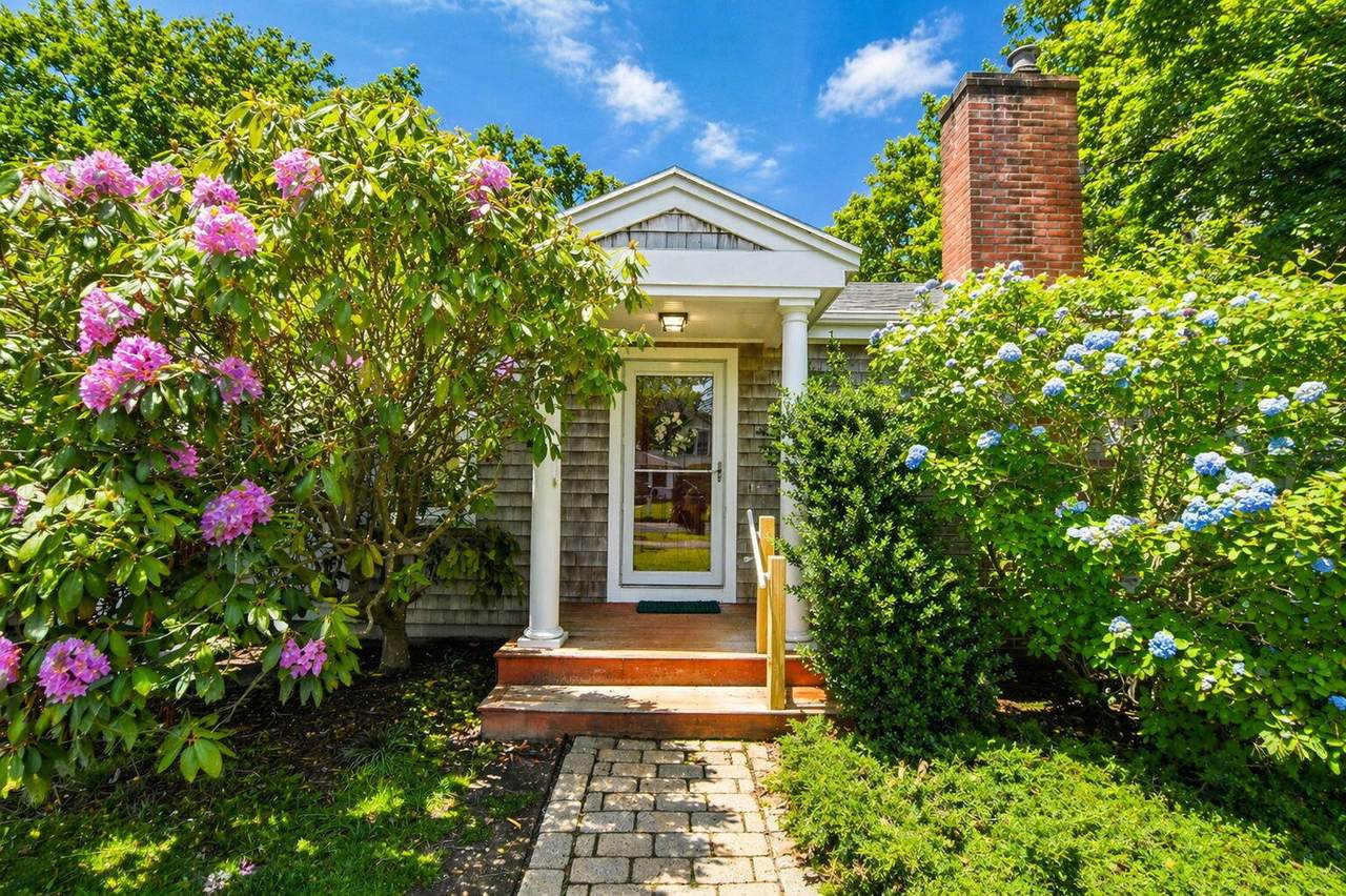 https://bt-photos.global.ssl.fastly.net/capecod/1280_boomver_1_22601945-2.jpg