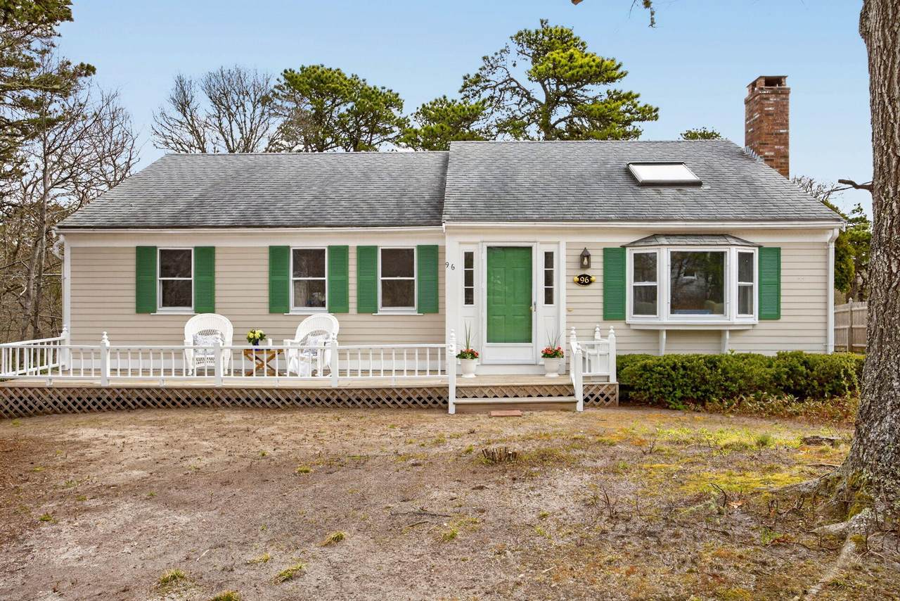 https://bt-photos.global.ssl.fastly.net/capecod/1280_boomver_1_22601955-2.jpg