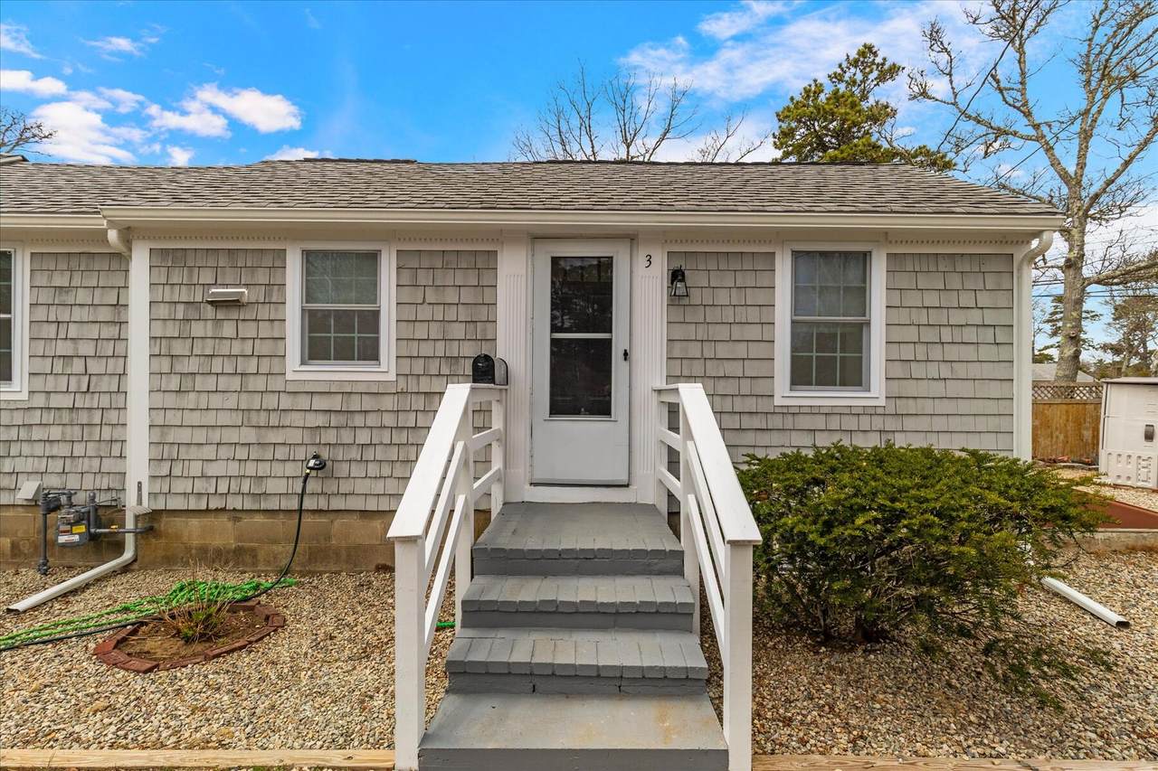 https://bt-photos.global.ssl.fastly.net/capecod/1280_boomver_1_22601957-2.jpg