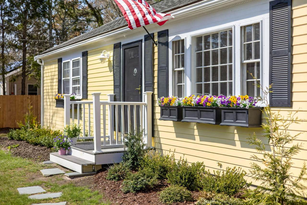 https://bt-photos.global.ssl.fastly.net/capecod/1280_boomver_1_22601981-2.jpg
