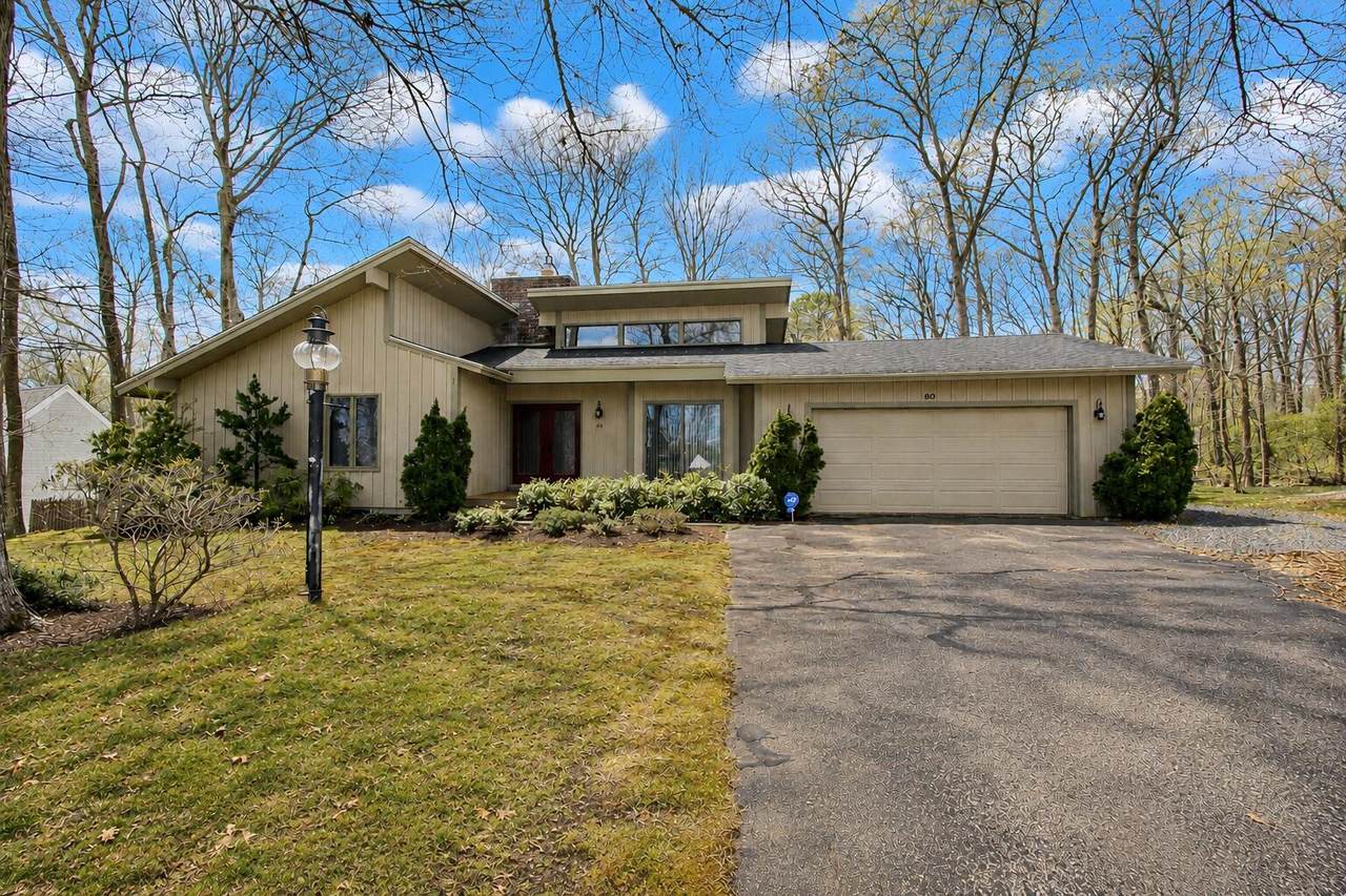 60 Redwood Circle - Photo 1