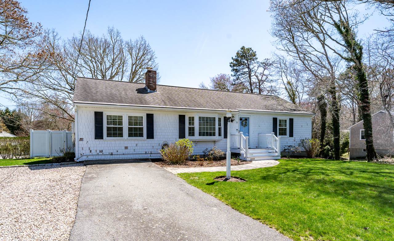 https://bt-photos.global.ssl.fastly.net/capecod/1280_boomver_1_22602000-2.jpg