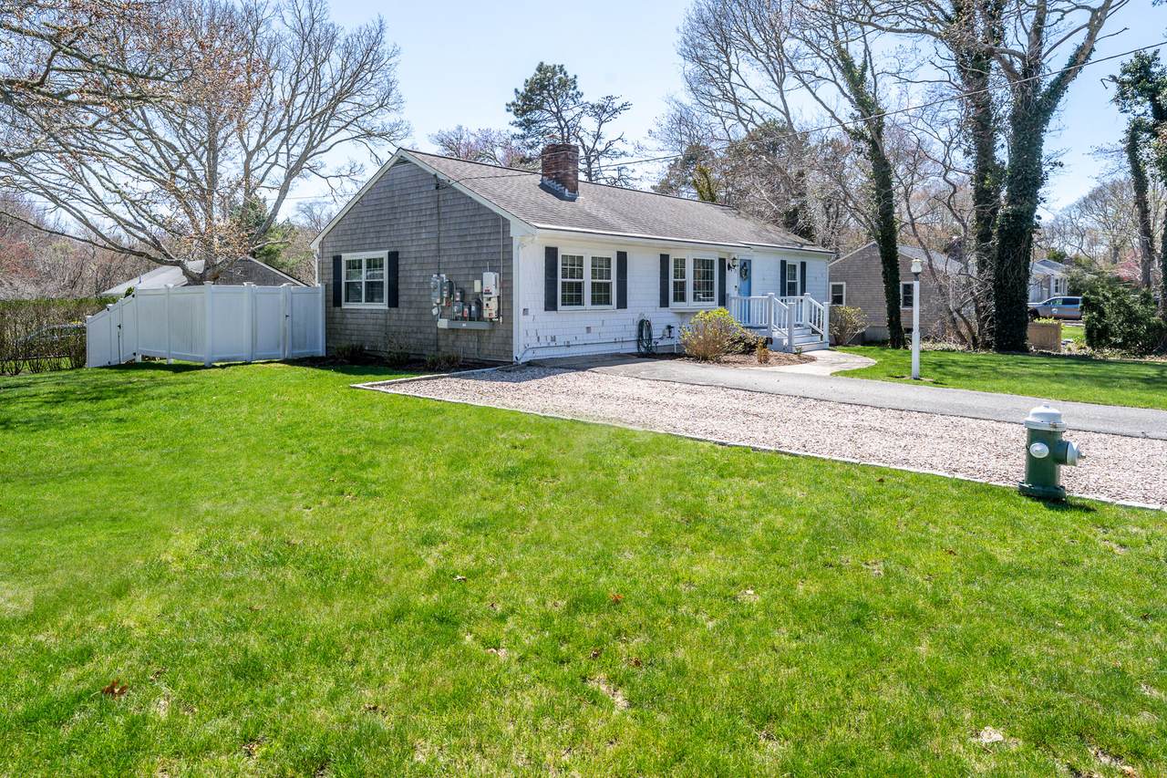 https://bt-photos.global.ssl.fastly.net/capecod/1280_boomver_1_22602000-2.jpg