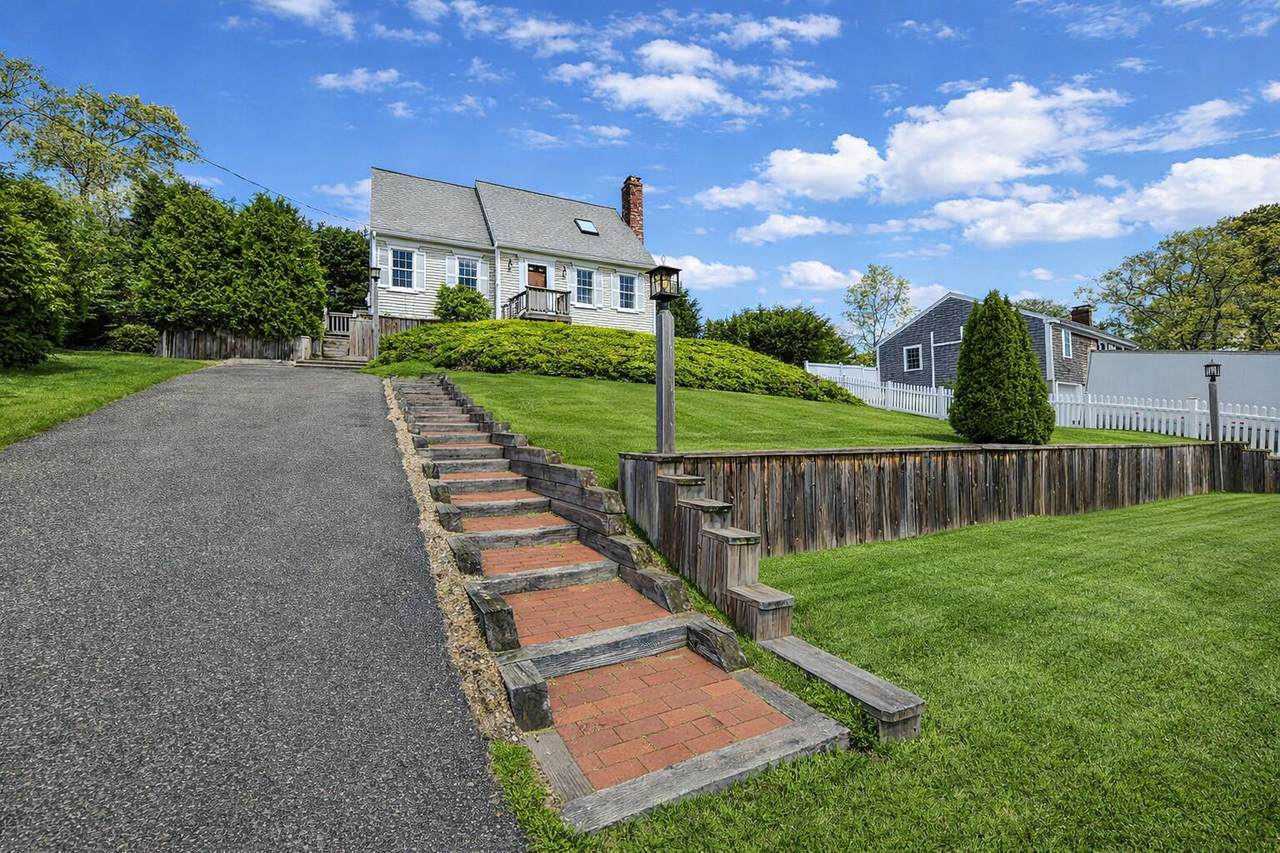 https://bt-photos.global.ssl.fastly.net/capecod/1280_boomver_1_22602045-2.jpg