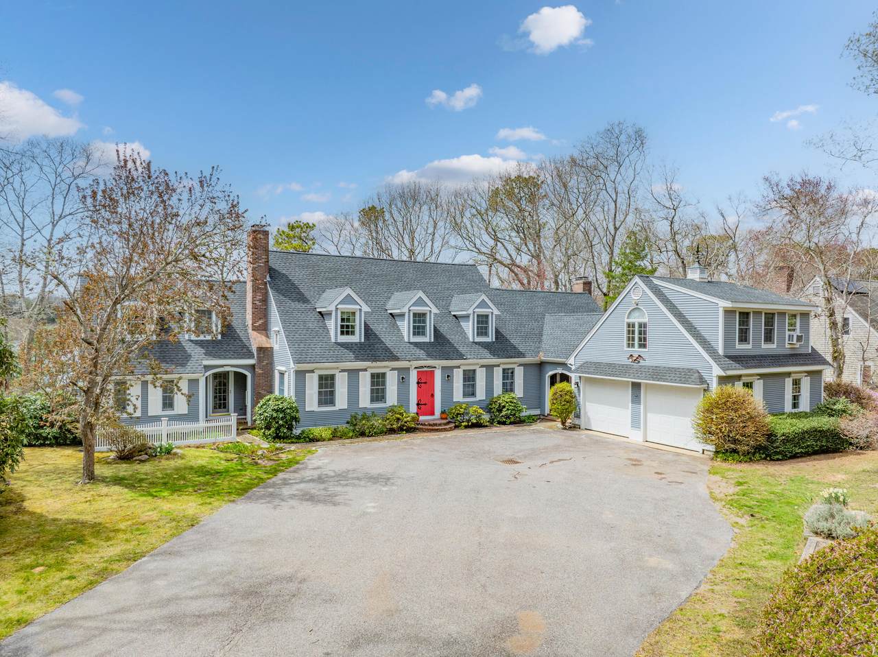 422 Hatchville Road - Photo 1