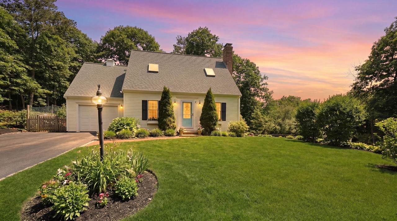 21 Many Oaks Circle - Photo 1