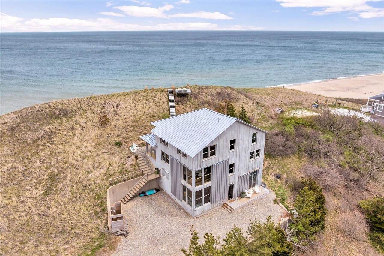 https://bt-photos.global.ssl.fastly.net/capecod/1280_boomver_1_22602128-2.jpg