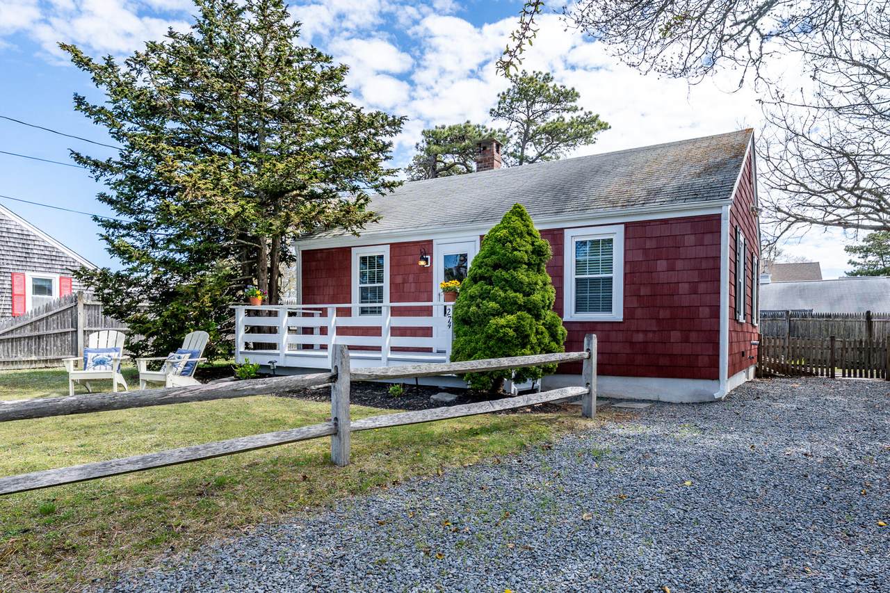 https://bt-photos.global.ssl.fastly.net/capecod/1280_boomver_1_22602138-2.jpg