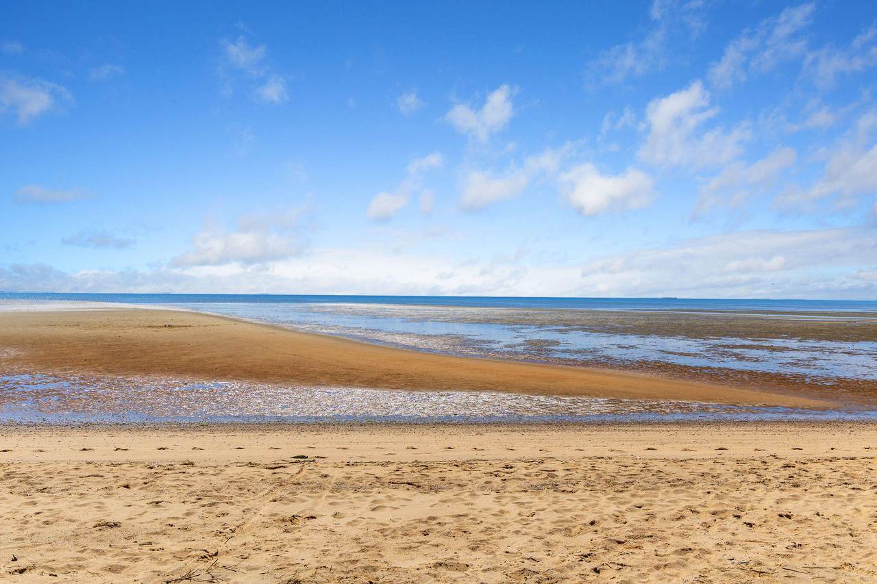 https://bt-photos.global.ssl.fastly.net/capecod/1280_boomver_1_22602231-2.jpg