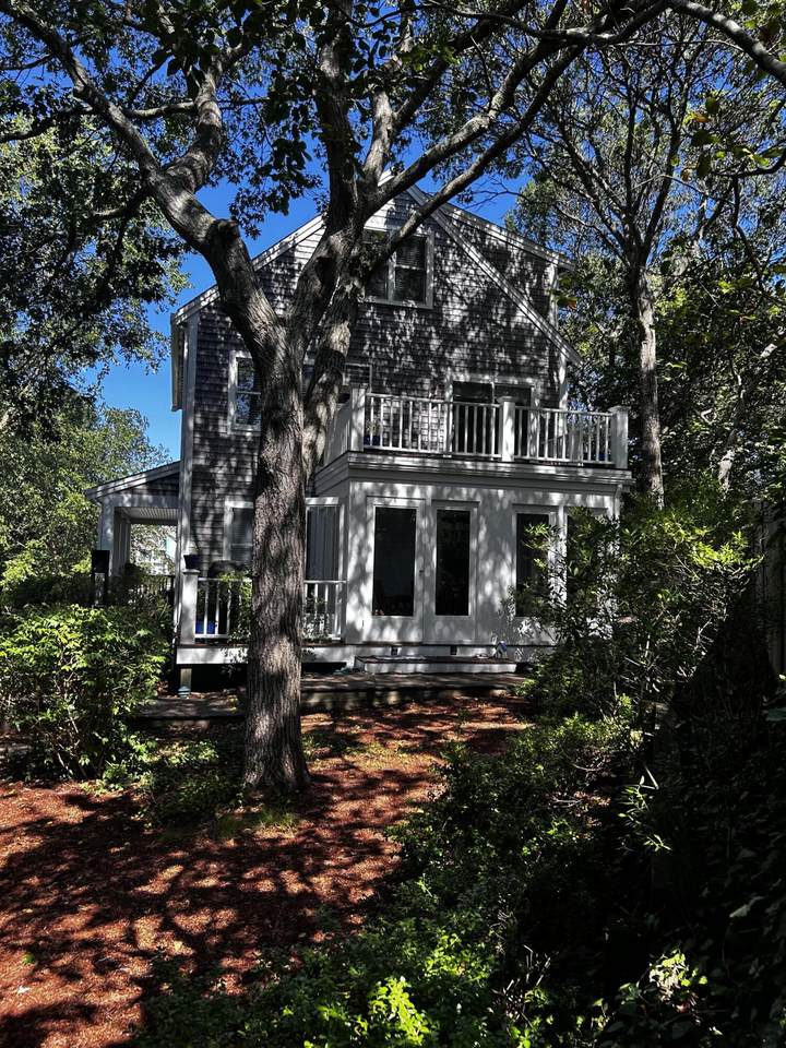 https://bt-photos.global.ssl.fastly.net/capecod/1280_boomver_1_22602232-2.jpg