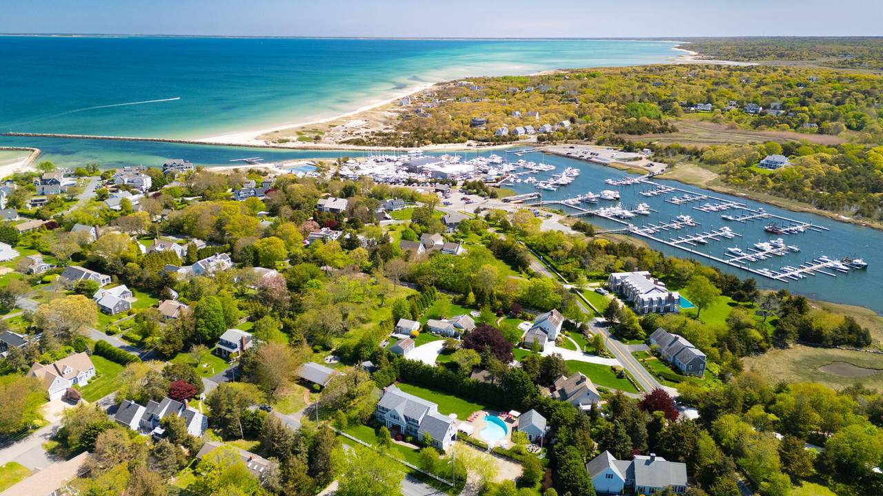 https://bt-photos.global.ssl.fastly.net/capecod/1280_boomver_1_22602286-2.jpg