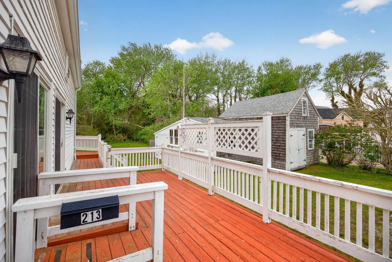 https://bt-photos.global.ssl.fastly.net/capecod/1280_boomver_1_22602308-2.jpg