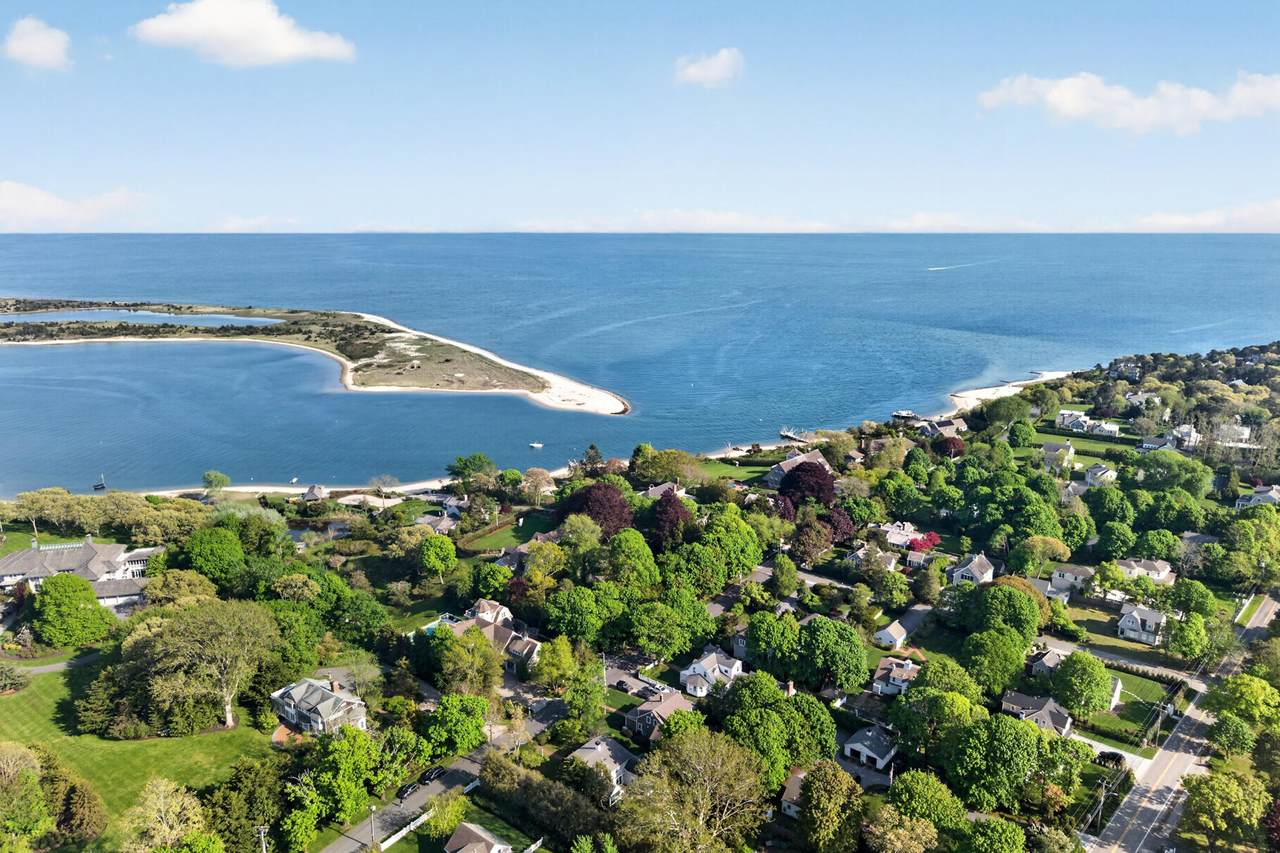 https://bt-photos.global.ssl.fastly.net/capecod/1280_boomver_2_22602321-2.jpg