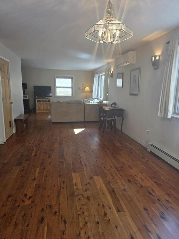 https://bt-photos.global.ssl.fastly.net/capecod/1280_boomver_1_22602337-2.jpg
