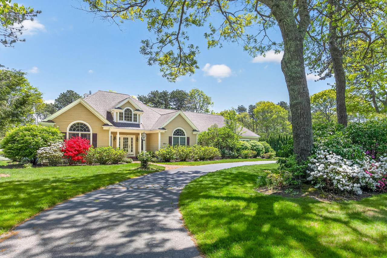 382 Falmouth Woods Road - Photo 1