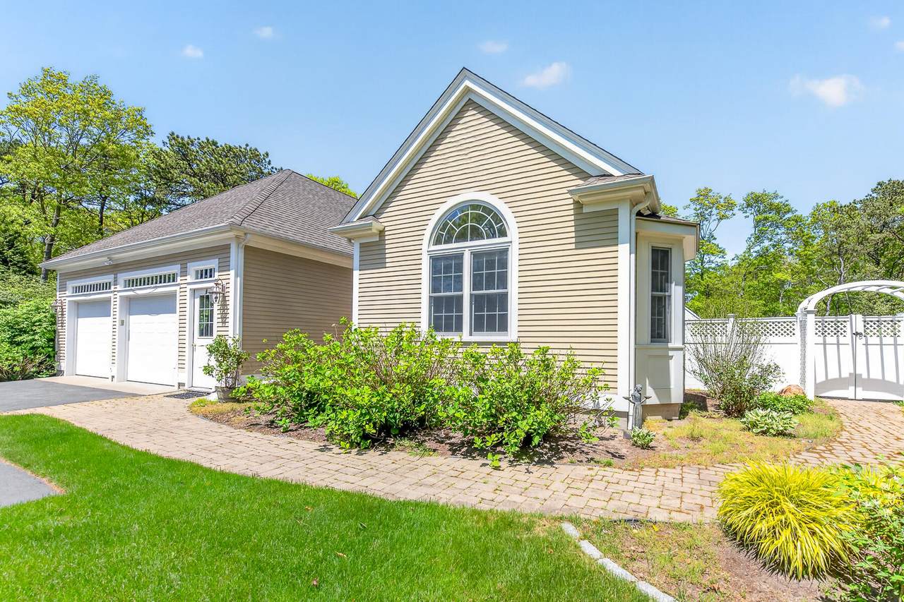 https://bt-photos.global.ssl.fastly.net/capecod/1280_boomver_1_22602386-2.jpg