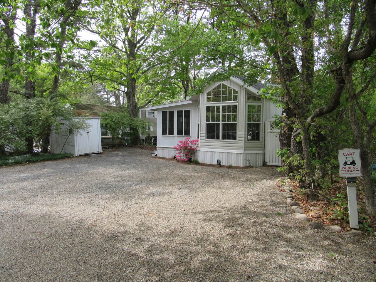https://bt-photos.global.ssl.fastly.net/capecod/1280_boomver_1_22602472-2.jpg
