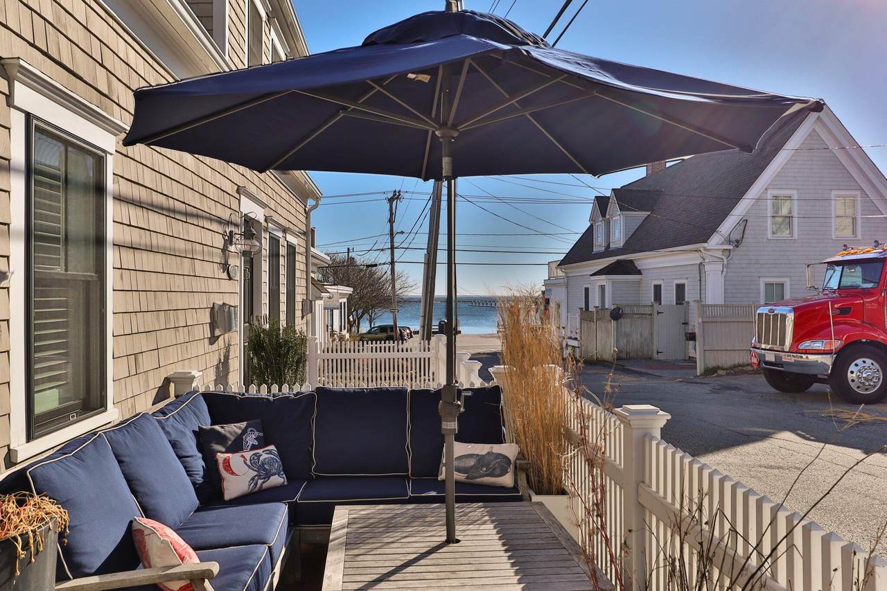 https://bt-photos.global.ssl.fastly.net/capecod/1280_boomver_1_22602493-2.jpg