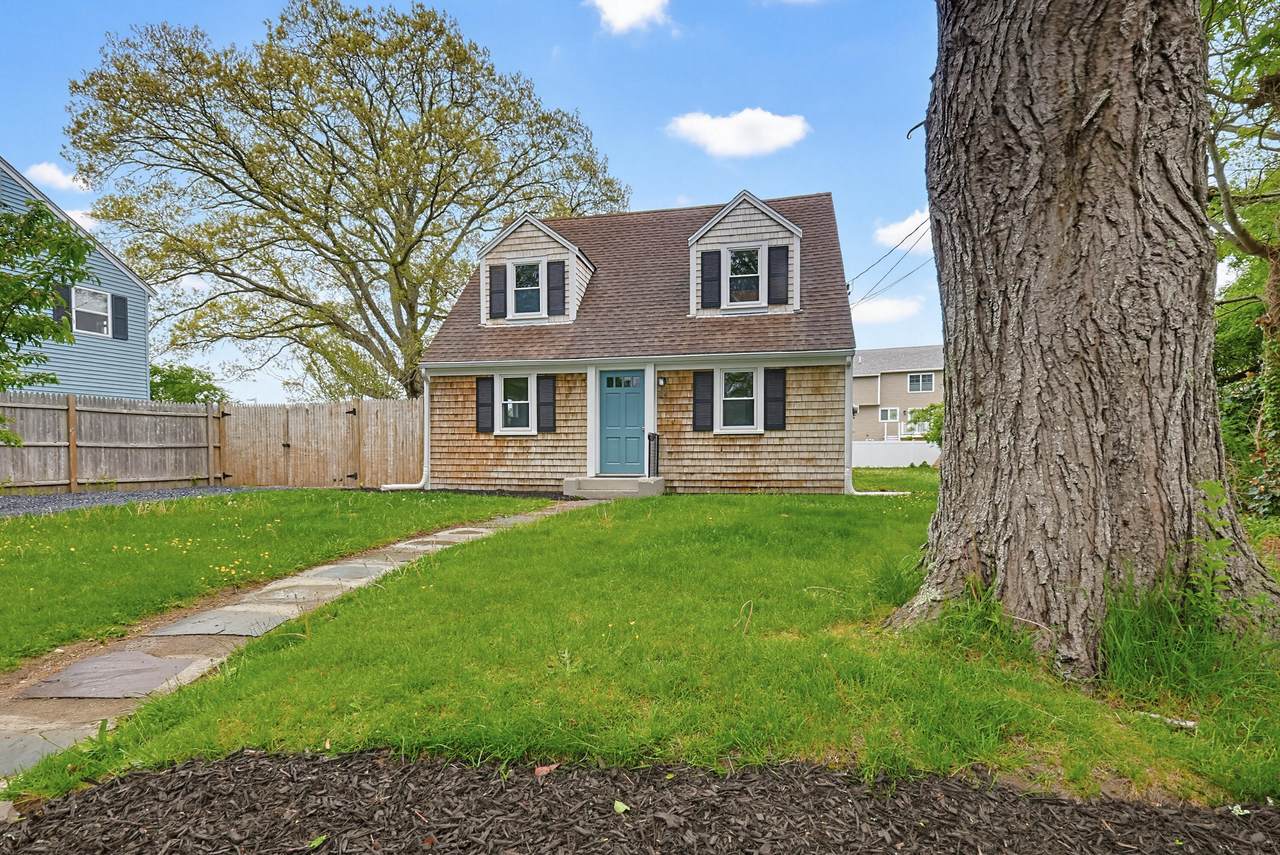 24 Otis Road - Photo 1