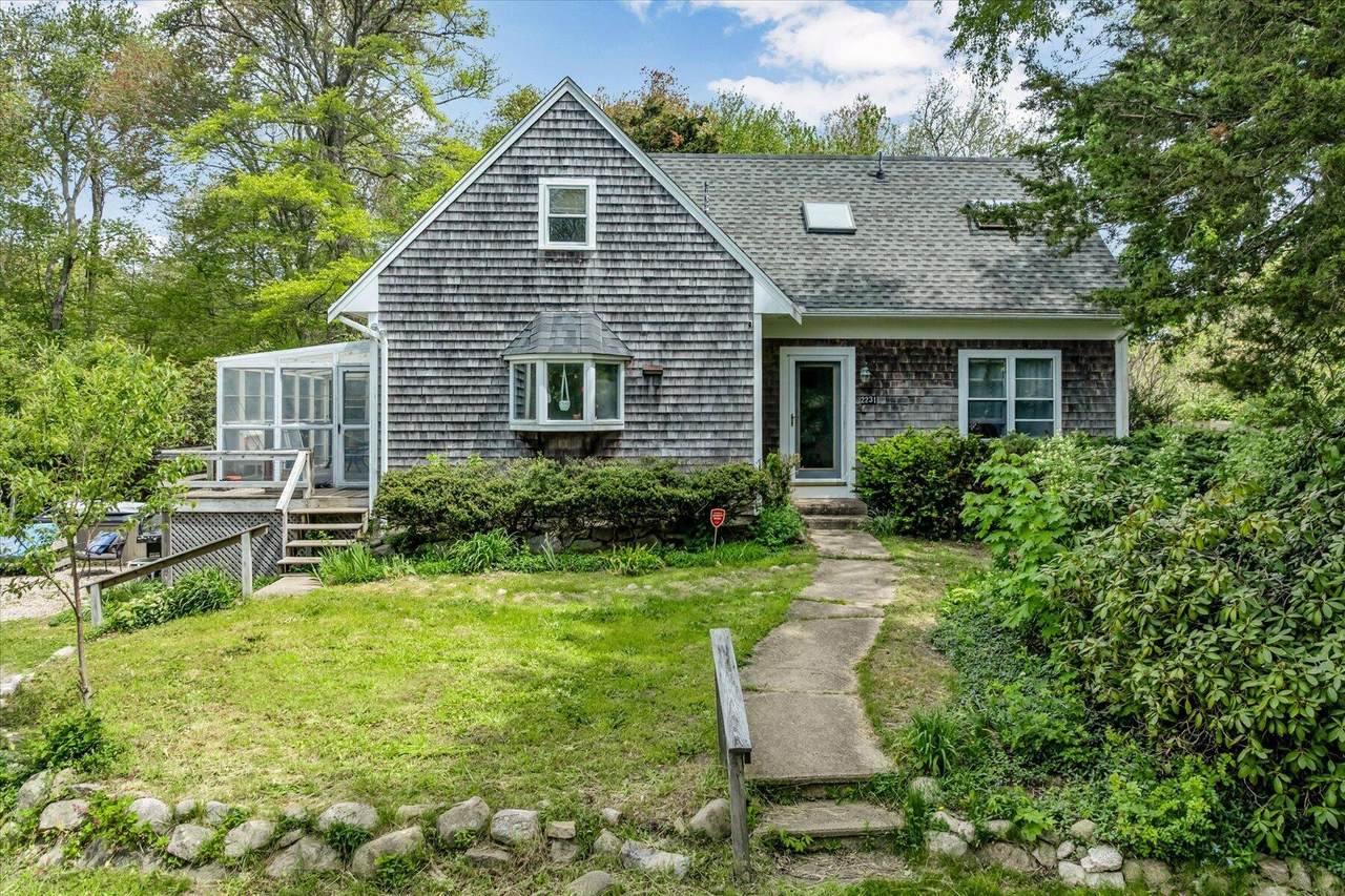 2231 Meetinghouse Way - Photo 1