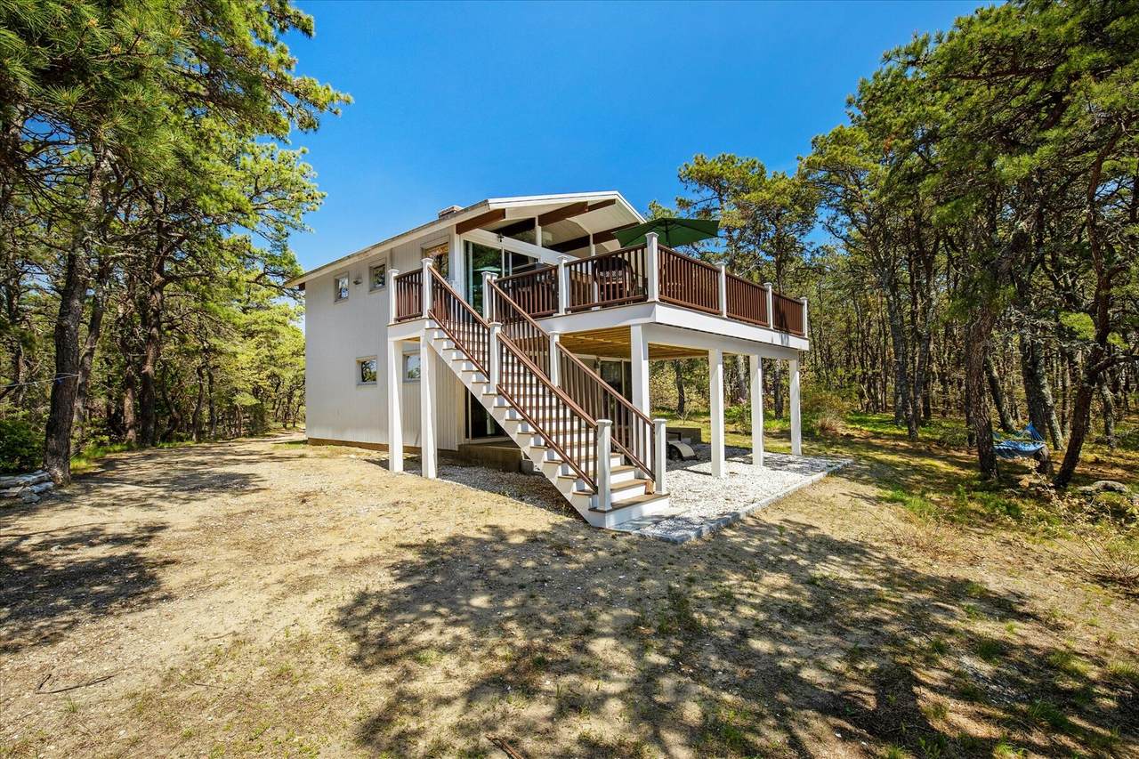 https://bt-photos.global.ssl.fastly.net/capecod/1280_boomver_1_22602519-2.jpg