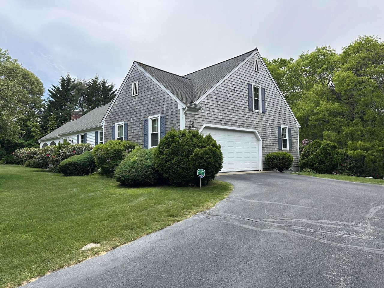 https://bt-photos.global.ssl.fastly.net/capecod/1280_boomver_1_22602536-2.jpg