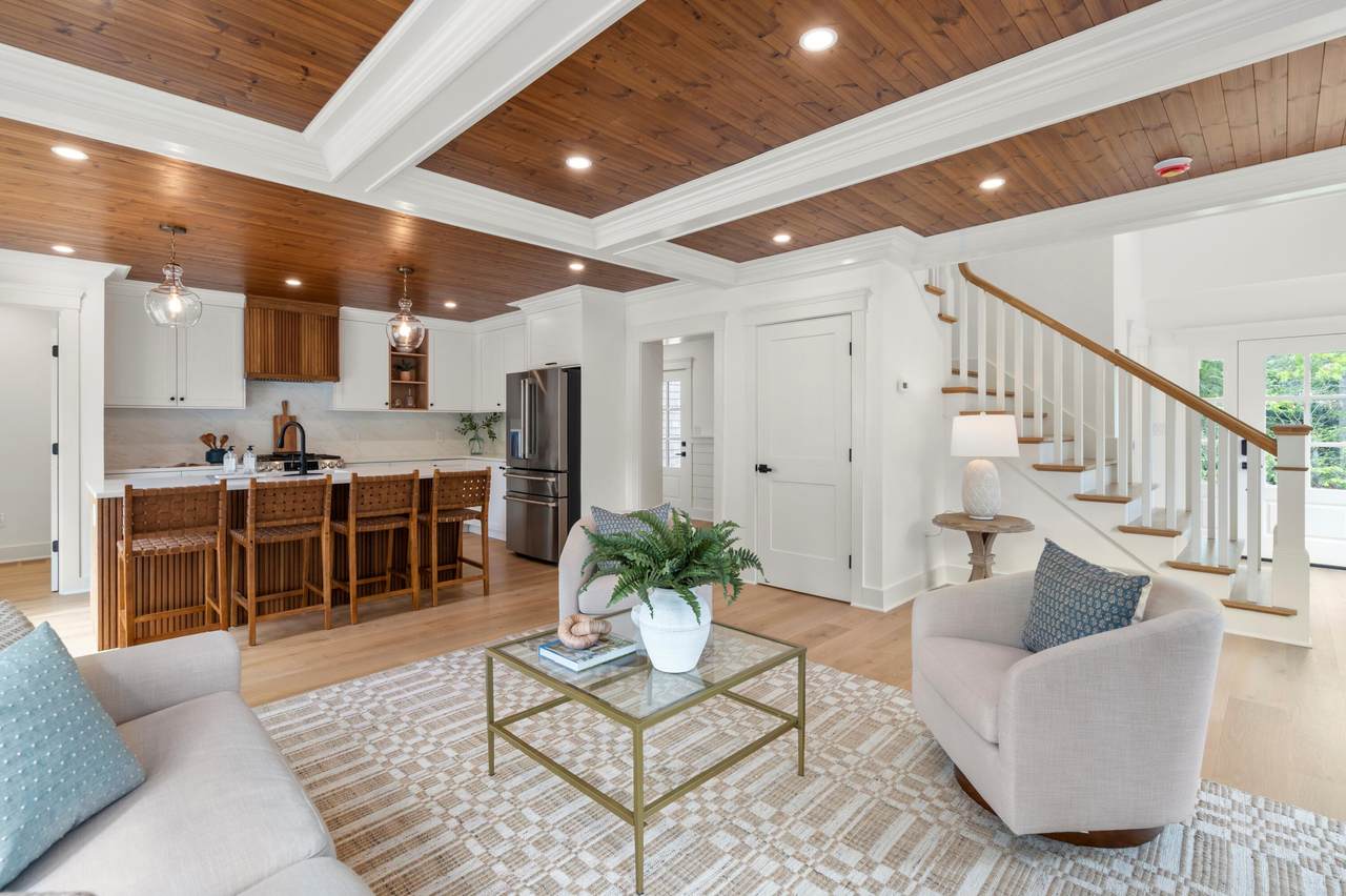 10 Laurel Lane - Photo 1