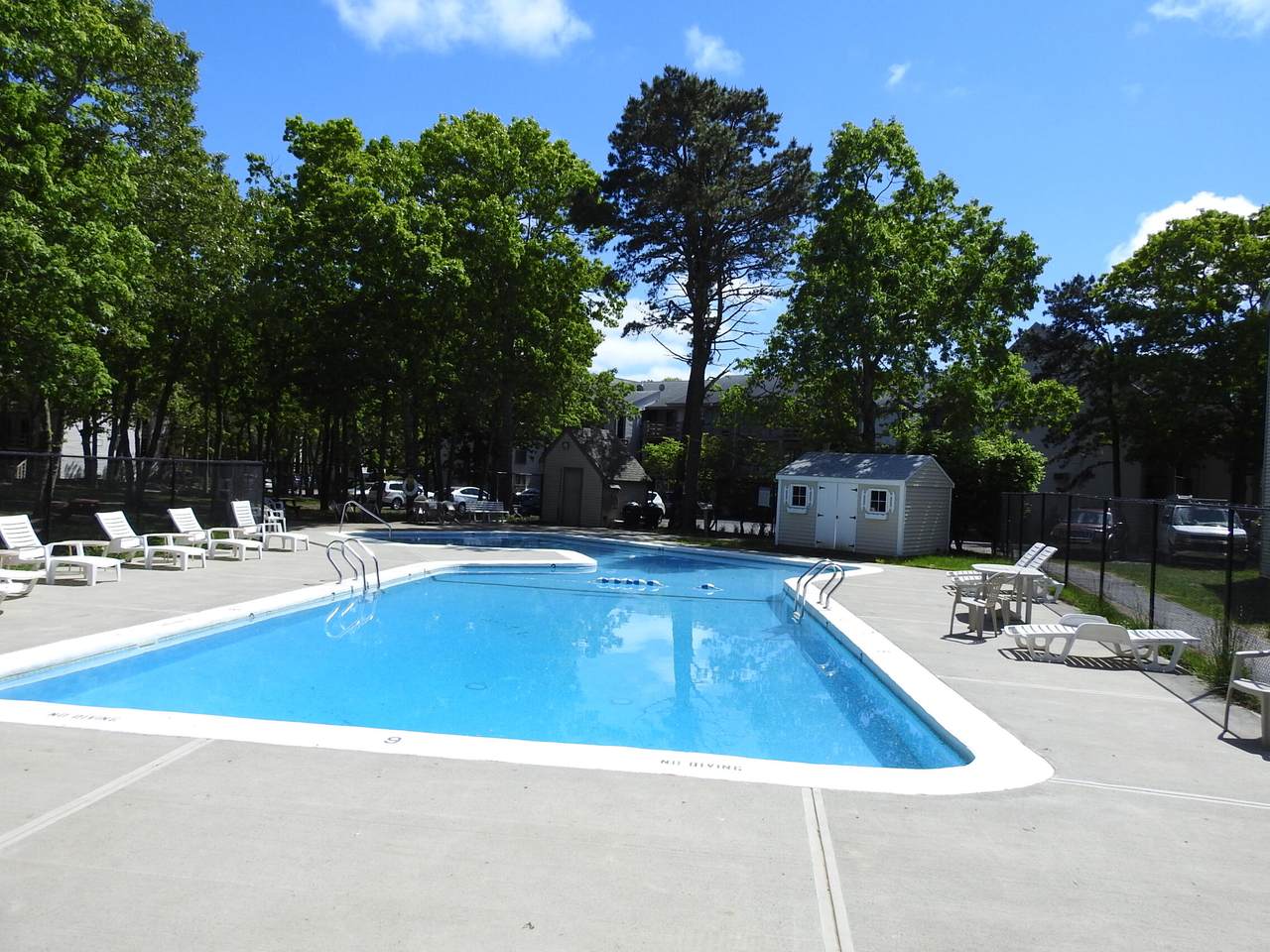 https://bt-photos.global.ssl.fastly.net/capecod/1280_boomver_1_22602563-2.jpg