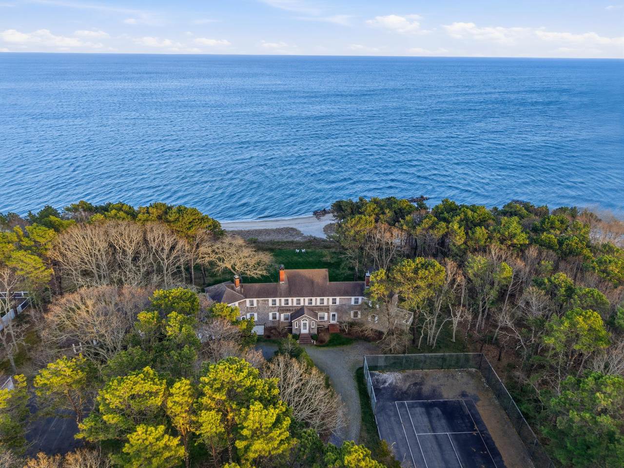 https://bt-photos.global.ssl.fastly.net/capecod/1280_boomver_1_22602575-2.jpg
