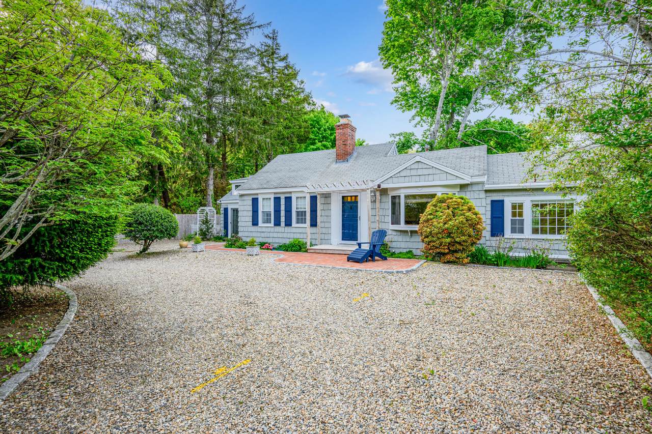 244 Craigville Beach Road - Photo 1