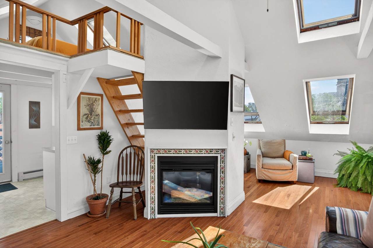 127 Bradford Street - Photo 1