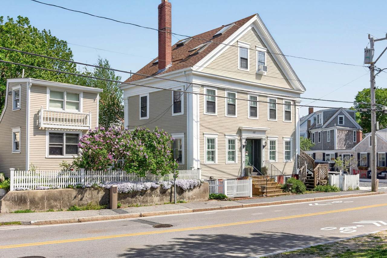 https://bt-photos.global.ssl.fastly.net/capecod/1280_boomver_1_22602596-2.jpg