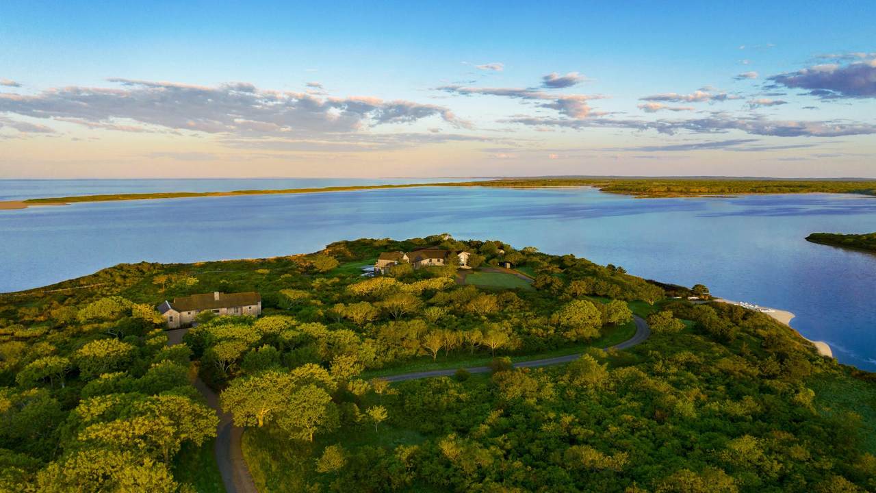 https://bt-photos.global.ssl.fastly.net/capecod/1280_boomver_1_22602611-2.jpg