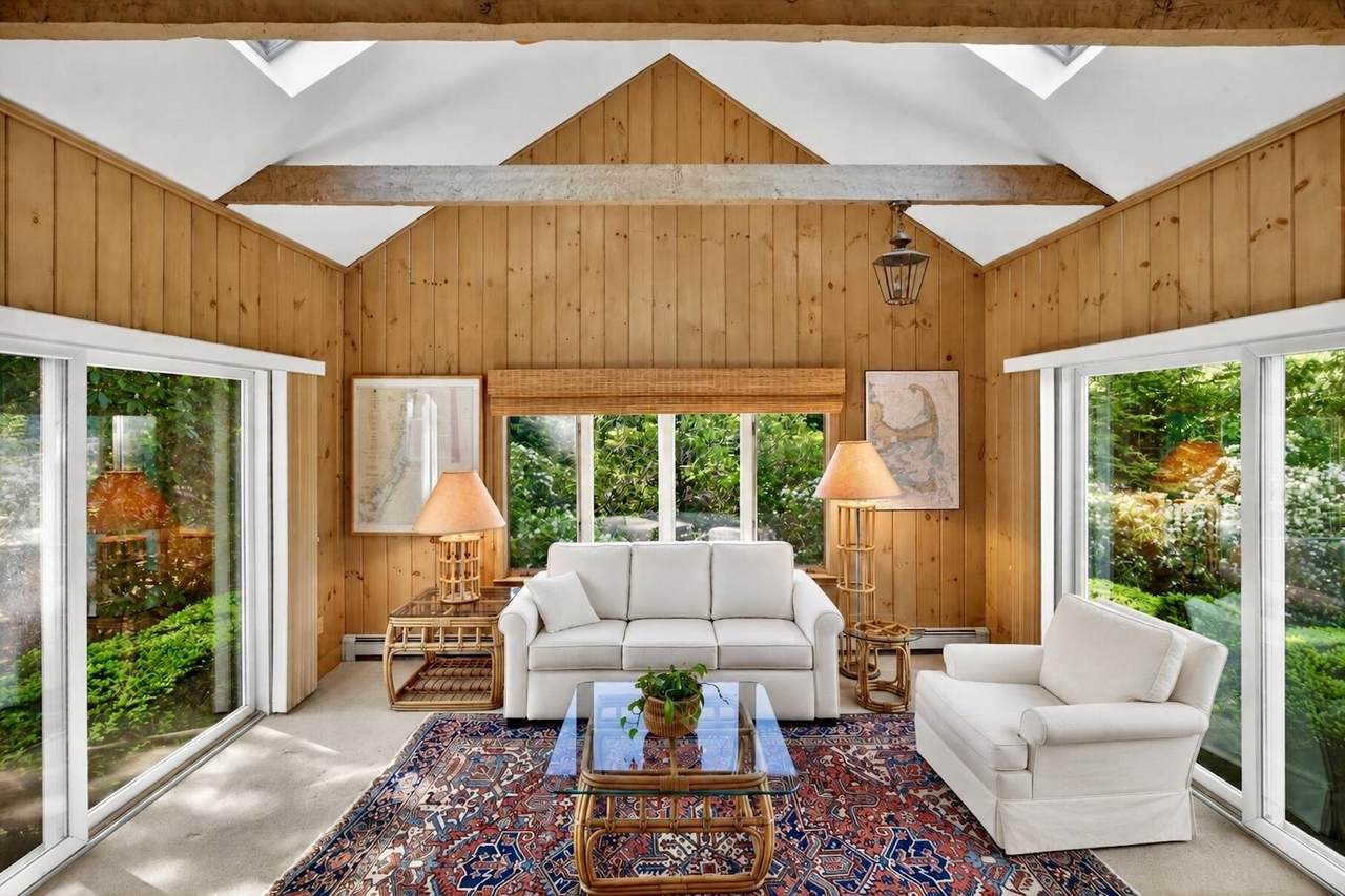 https://bt-photos.global.ssl.fastly.net/capecod/1280_boomver_1_22602623-2.jpg