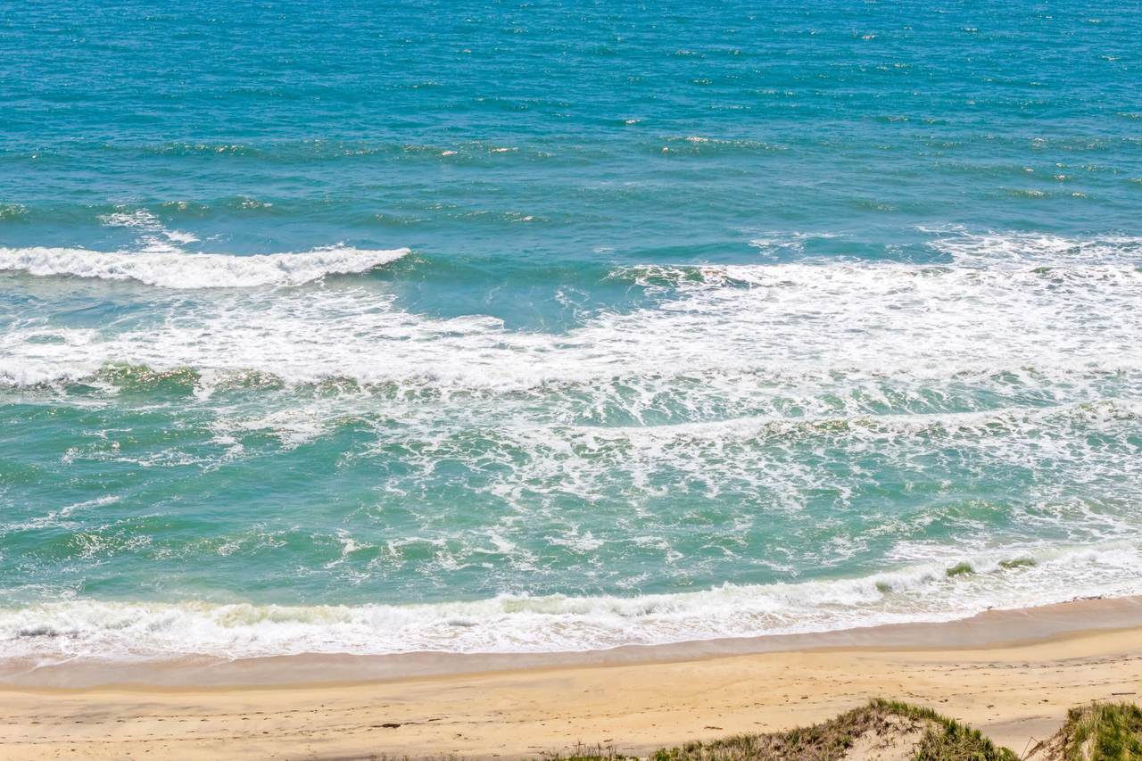 https://bt-photos.global.ssl.fastly.net/capecod/1280_boomver_1_22602746-2.jpg