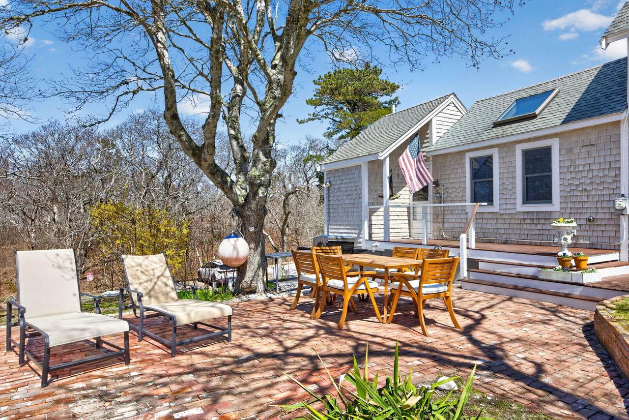 https://bt-photos.global.ssl.fastly.net/capecod/1280_boomver_1_22602764-2.jpg