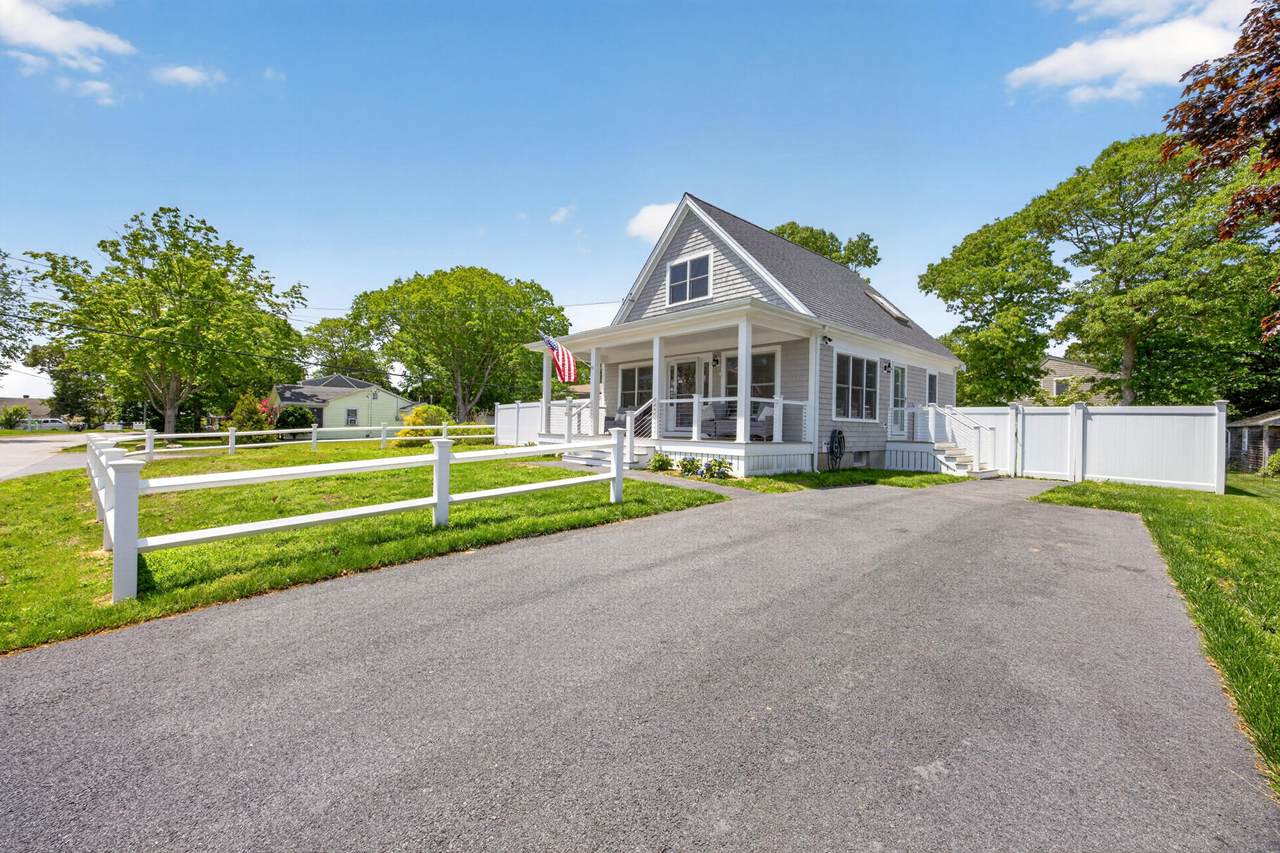 https://bt-photos.global.ssl.fastly.net/capecod/1280_boomver_1_22602779-2.jpg