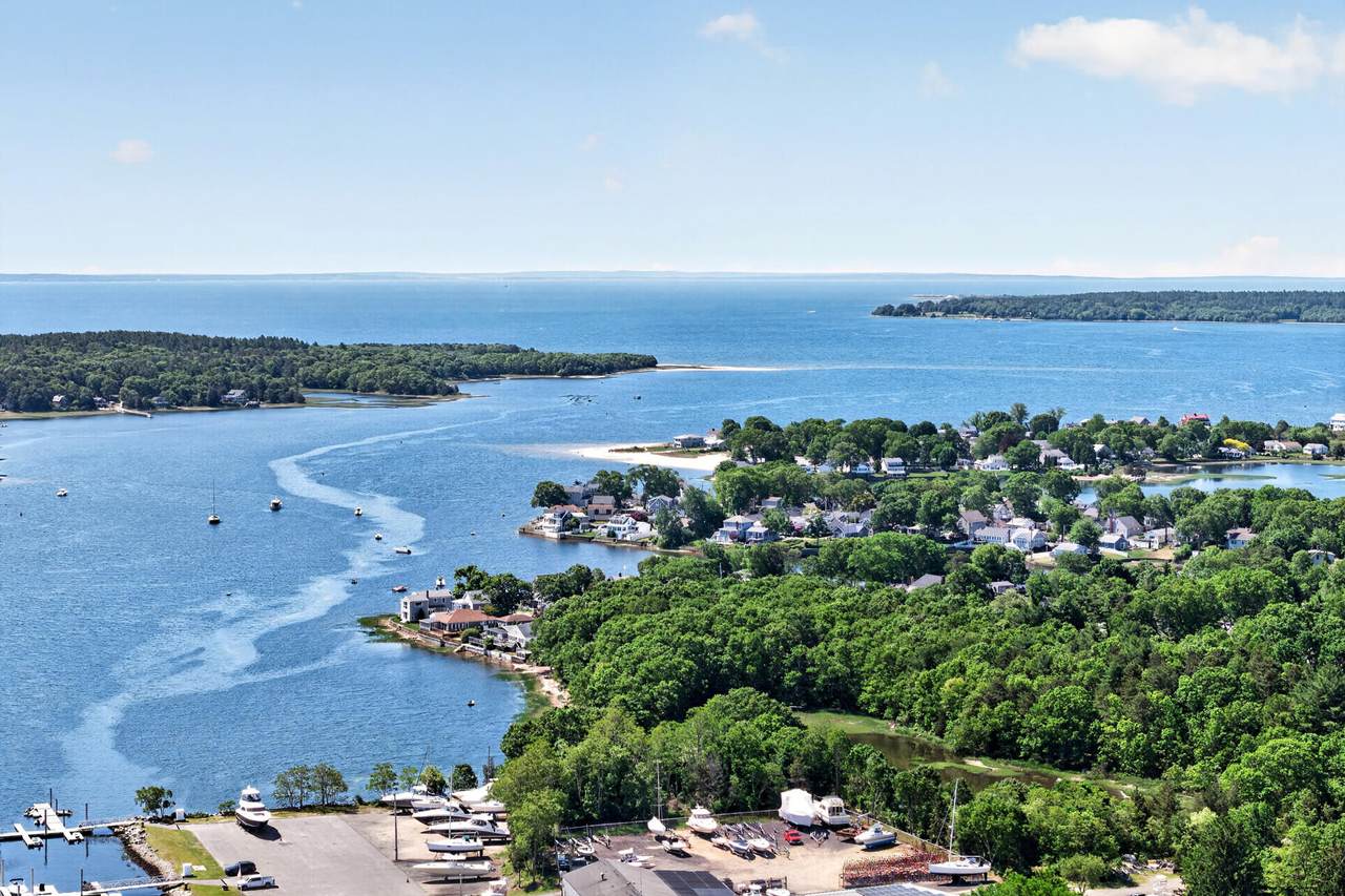 https://bt-photos.global.ssl.fastly.net/capecod/1280_boomver_1_22602819-2.jpg