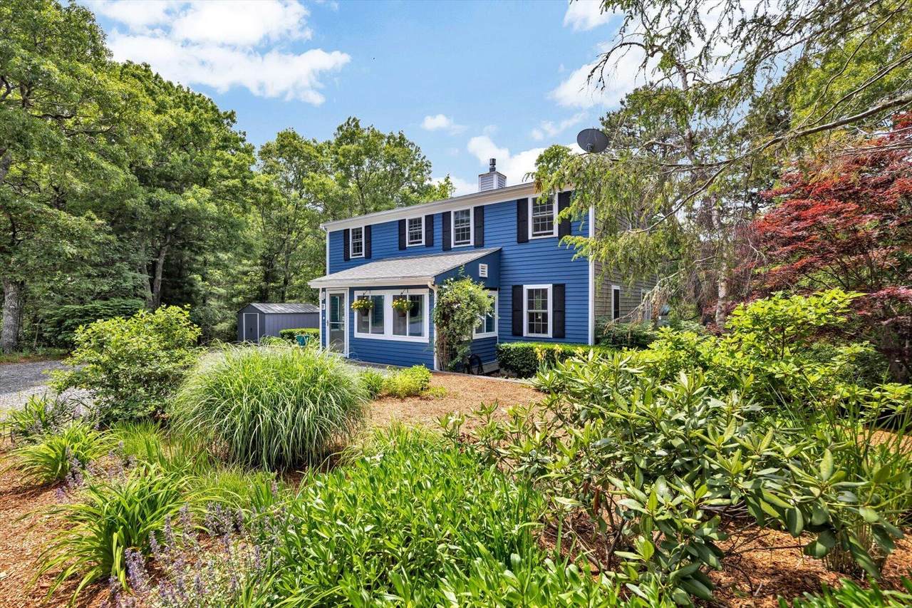 11 Santuit Pond Road - Photo 1