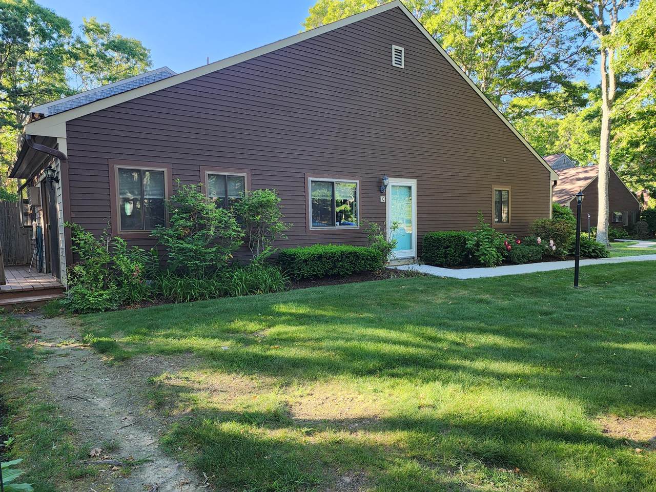 10 Roundhouse Road - Photo 1