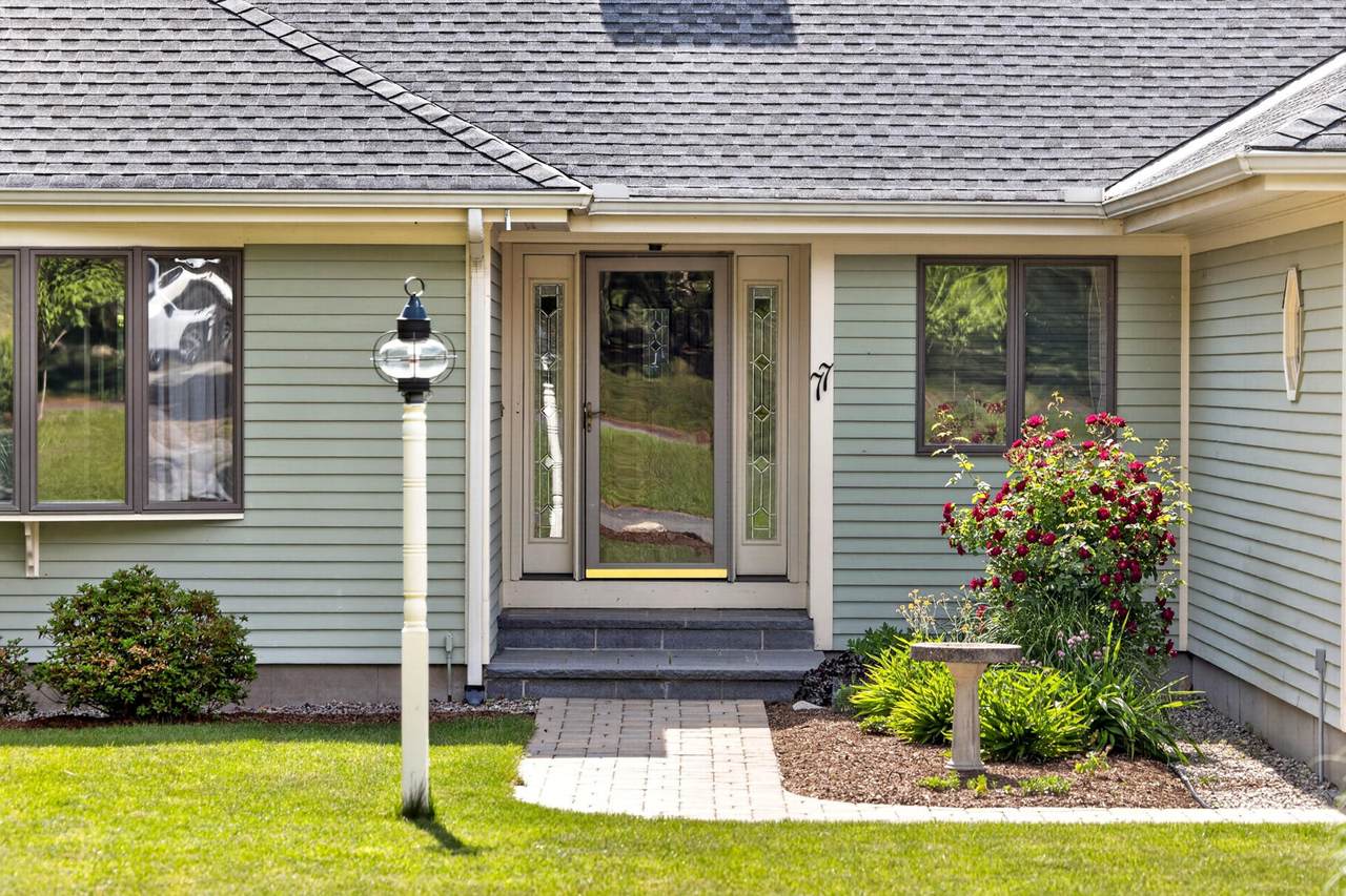 77 Ennsbrook Drive - Photo 1