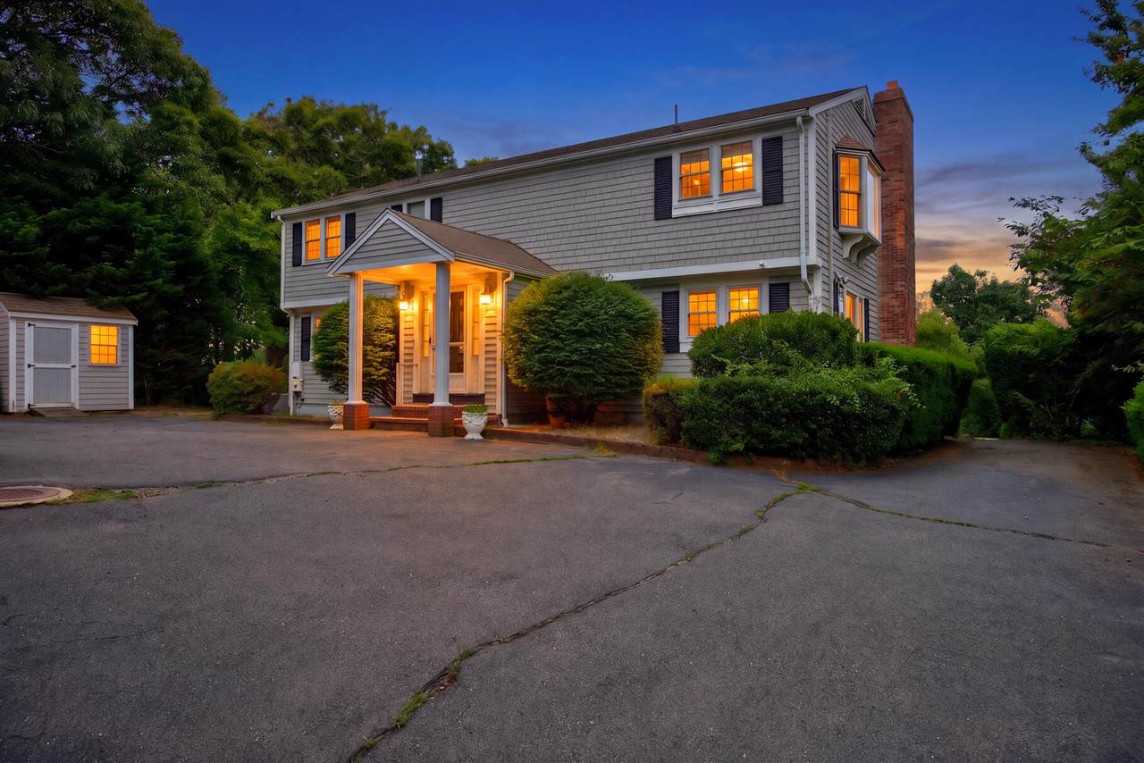 1021 Main Street - Photo 1