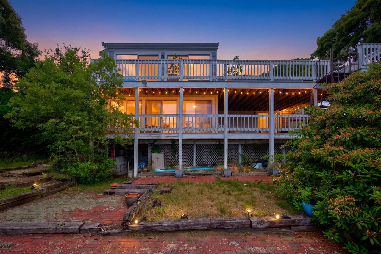 https://bt-photos.global.ssl.fastly.net/capecod/1280_boomver_1_22603036-2.jpg