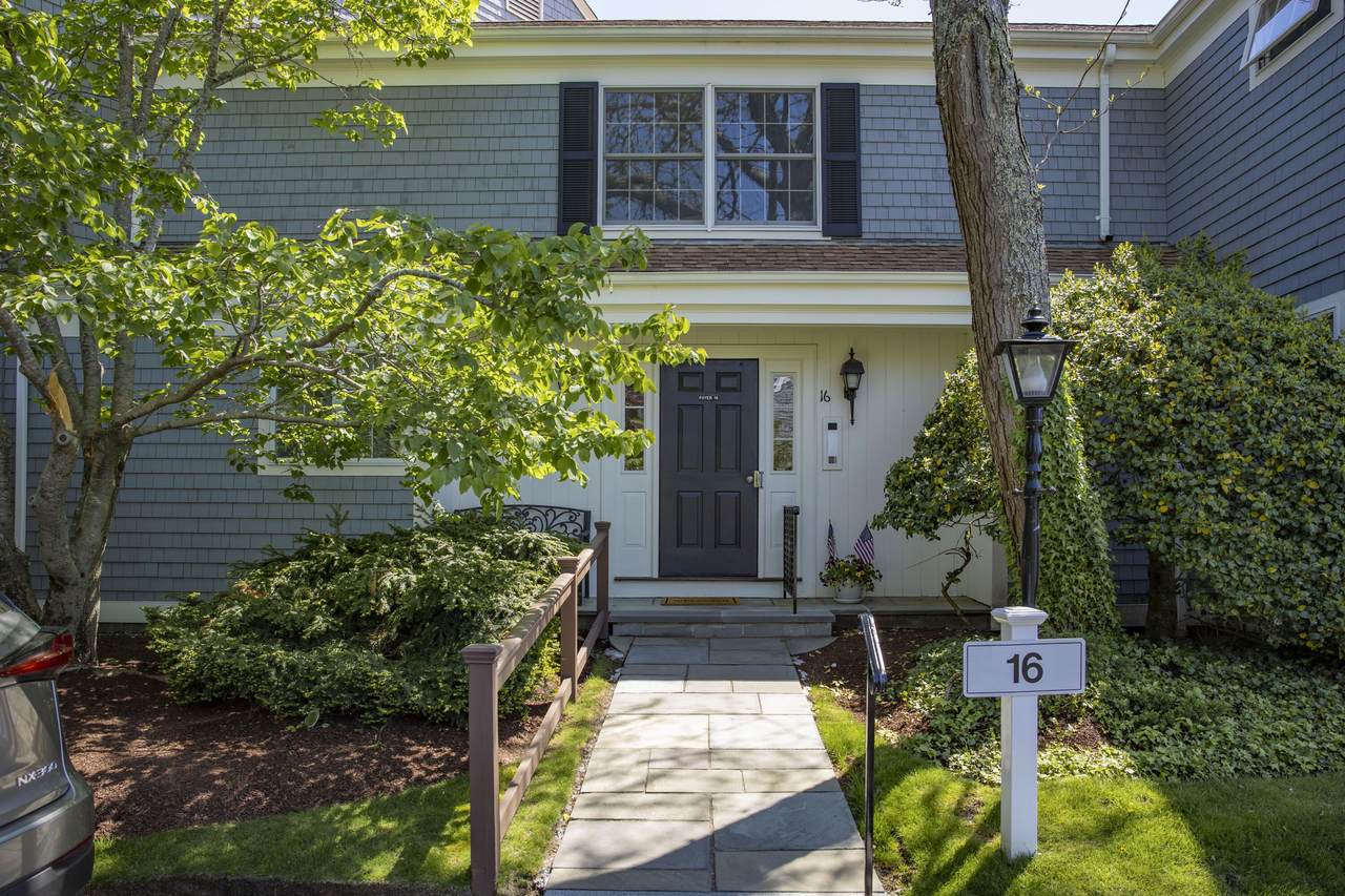 39 Tower Hill Road - Photo 1