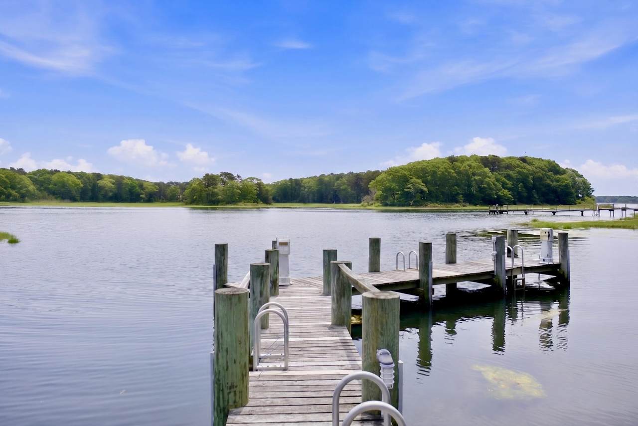https://bt-photos.global.ssl.fastly.net/capecod/1280_boomver_1_22603088-2.jpg