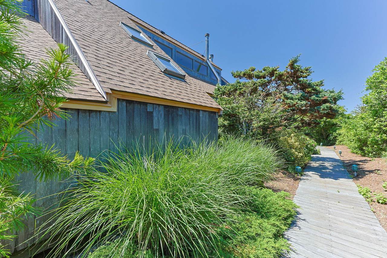 https://bt-photos.global.ssl.fastly.net/capecod/1280_boomver_1_22603121-2.jpg